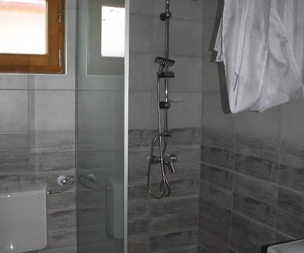 度假居 Sherwood Bihać